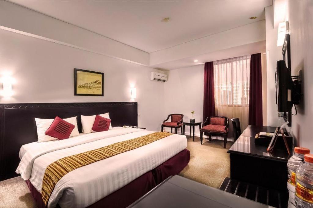 Sofyan Hotel Cut Meutia Jakarta Buitenkant foto